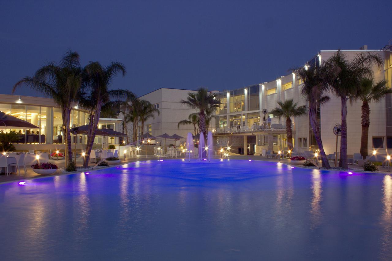 Dubaivillage Camposano Luaran gambar